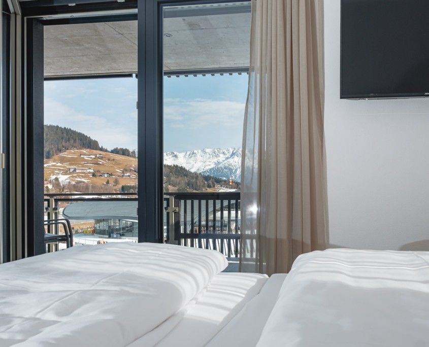 Vom Bett aus ein wunderbares Panorama in die Alpen Bergwelt Österreich