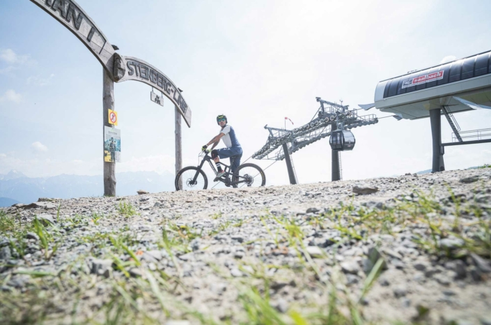 Der Tag startet nicht nur an der Downhillstrecke sondern auch im Apart Herzog